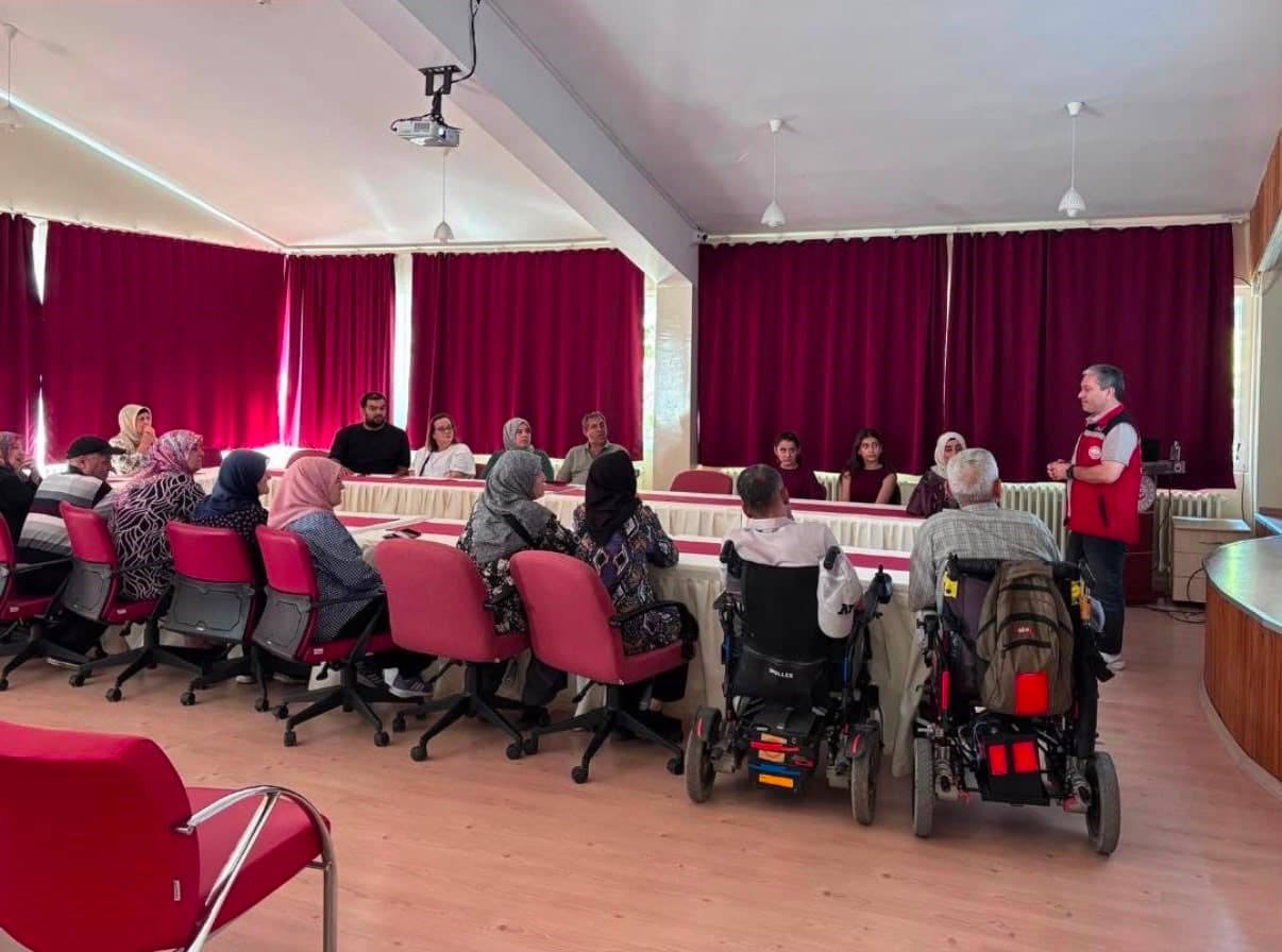 Kırklareli’nde ailelere yönelik Aile Yaşam Becerileri semineri düzenlendi