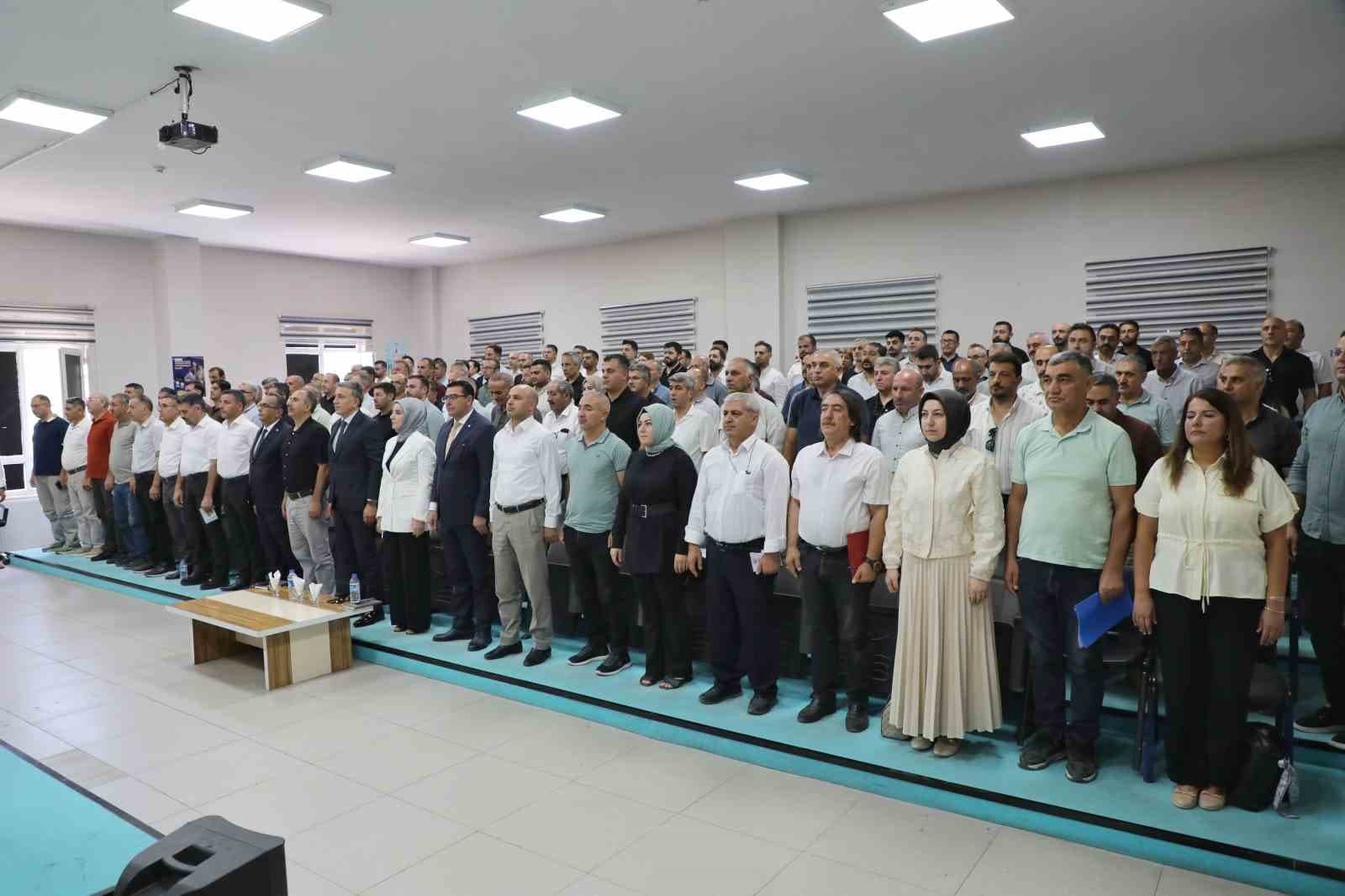 Ağrı’da okul kayıtlarında velilerden herhangi bir ad altında talepte bulunulmayacak