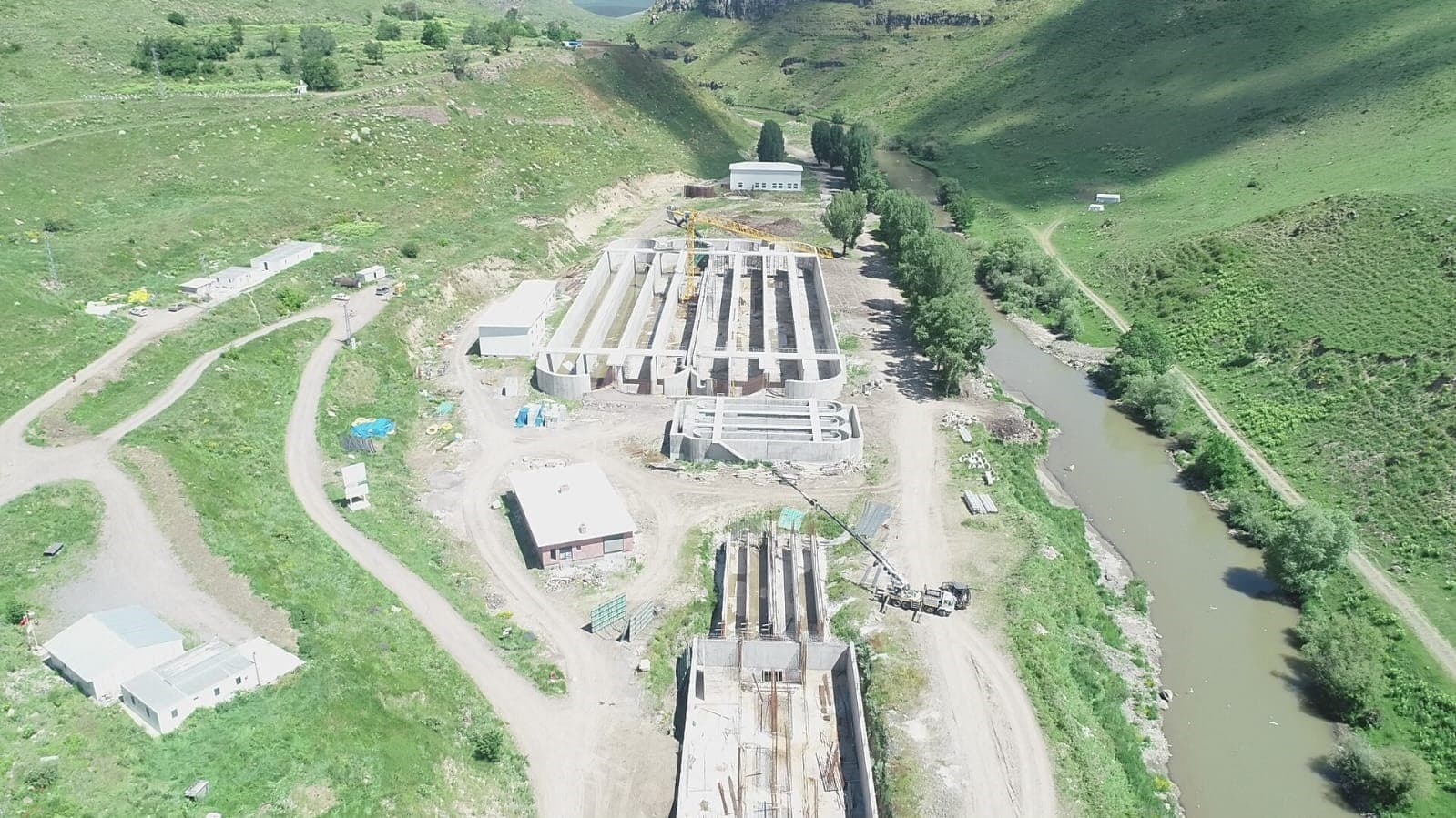 Kars’ta 523 bin dekar tarım arazisine can suyu olacak: Atıksu Arıtma Tesisinde çalışmalar yüzde 53’e ulaştı