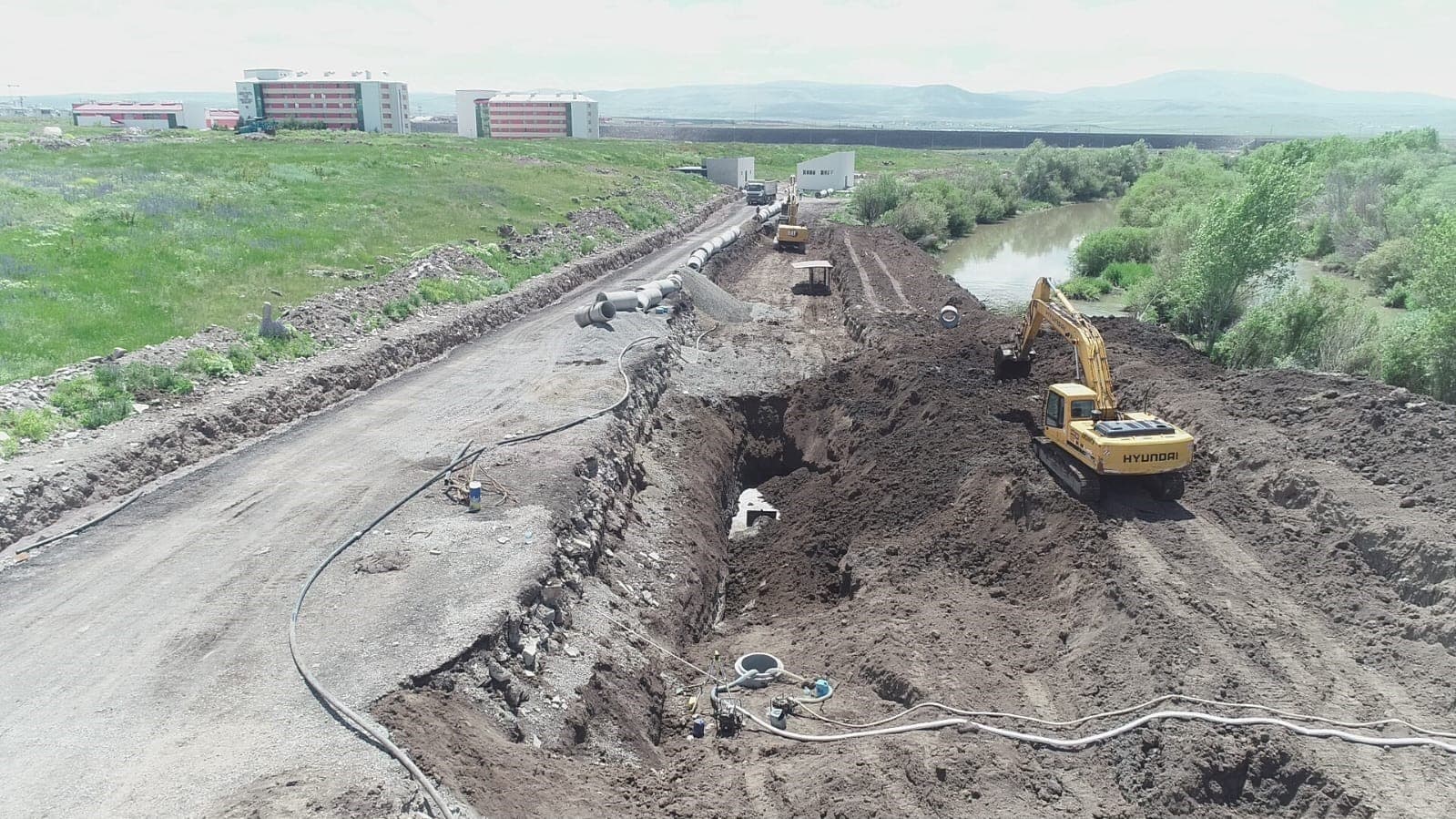 Kars’ta 523 bin dekar tarım arazisine can suyu olacak: Atıksu Arıtma Tesisinde çalışmalar yüzde 53’e ulaştı