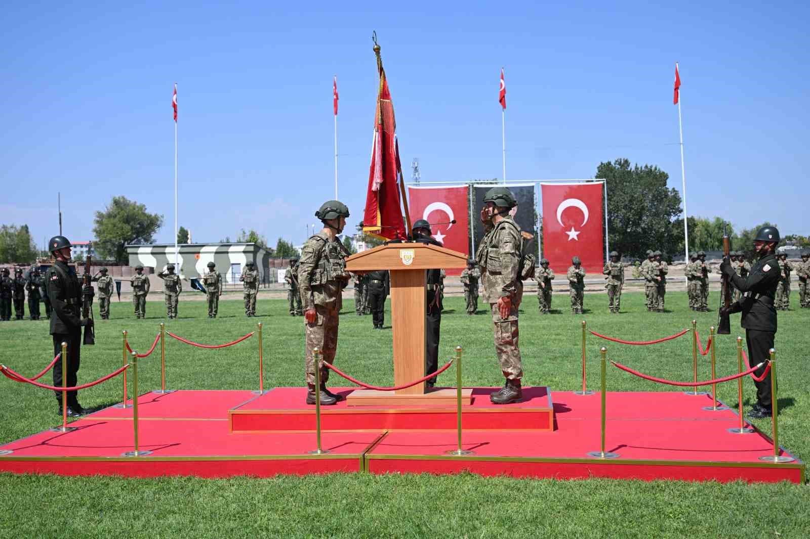 Iğdır 5. Hudut Tugay Komutanlığında görev değişimi
