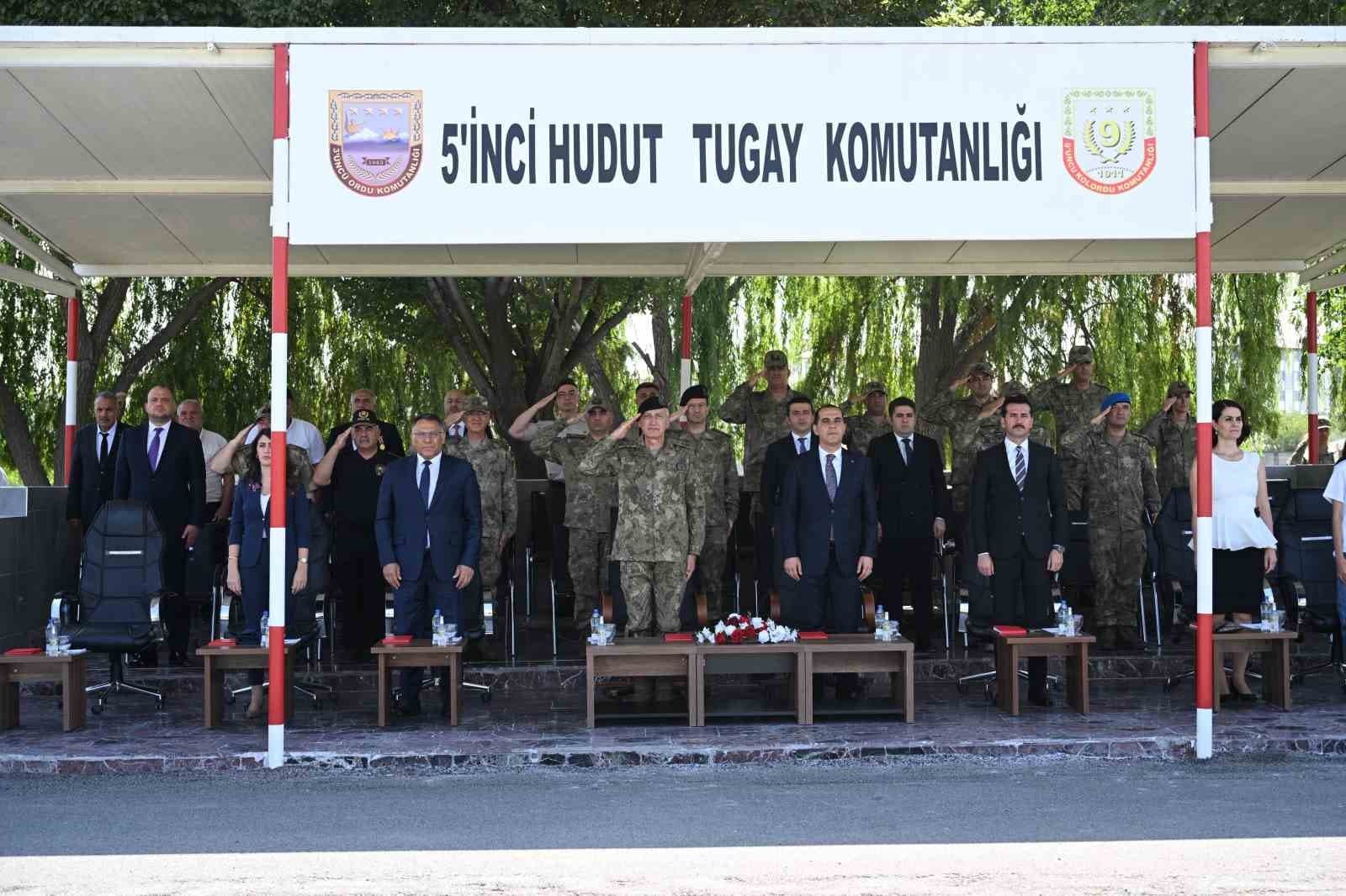 Iğdır 5. Hudut Tugay Komutanlığında görev değişimi