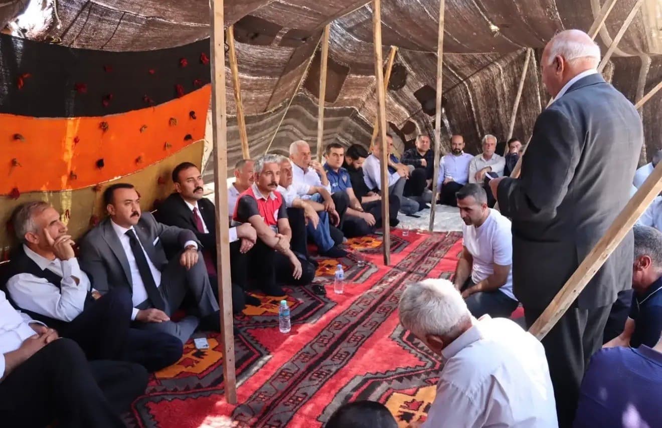 Çelikhan’da bal hasadı şenliği gerçekleştirildi