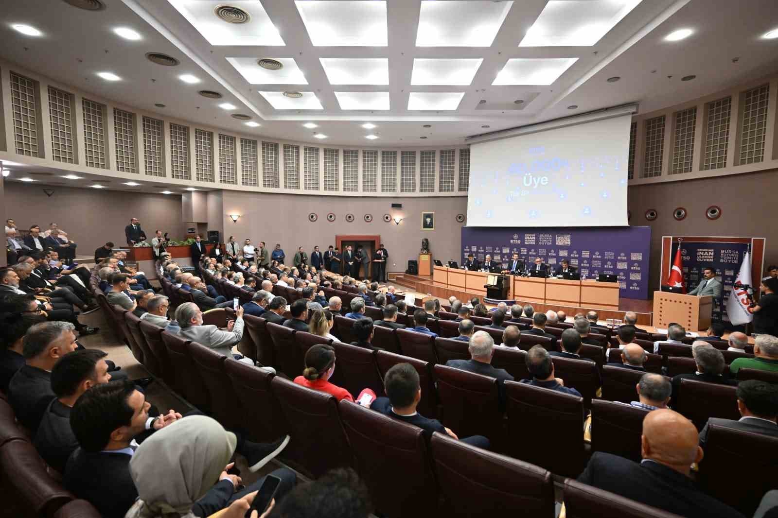 Enerji ve Tabii Kaynaklar Bakanı Alparslan Bayraktar BTSO Meclisinin konuğu oldu