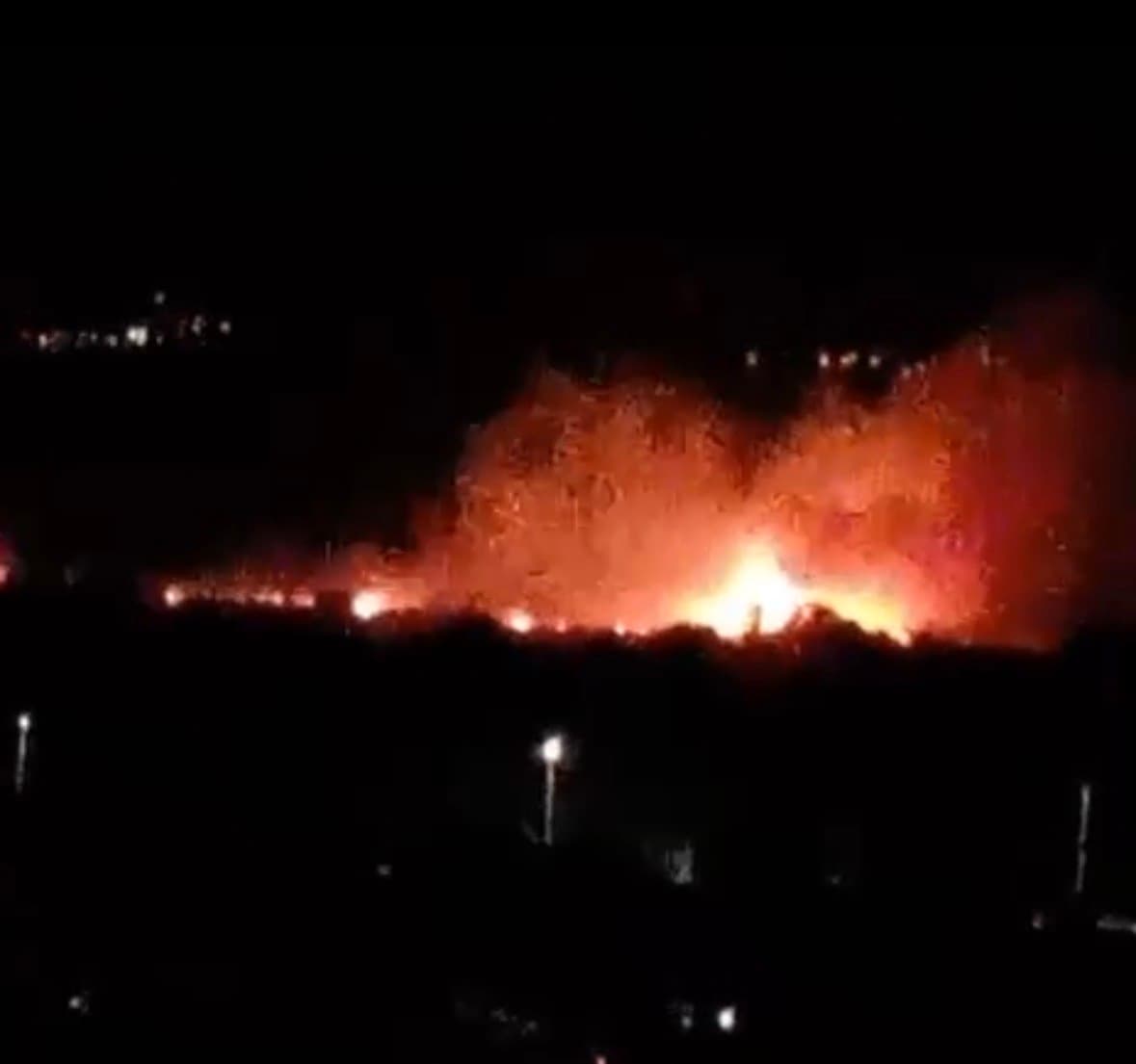 Denizli’de ovalık alanda yangın paniği