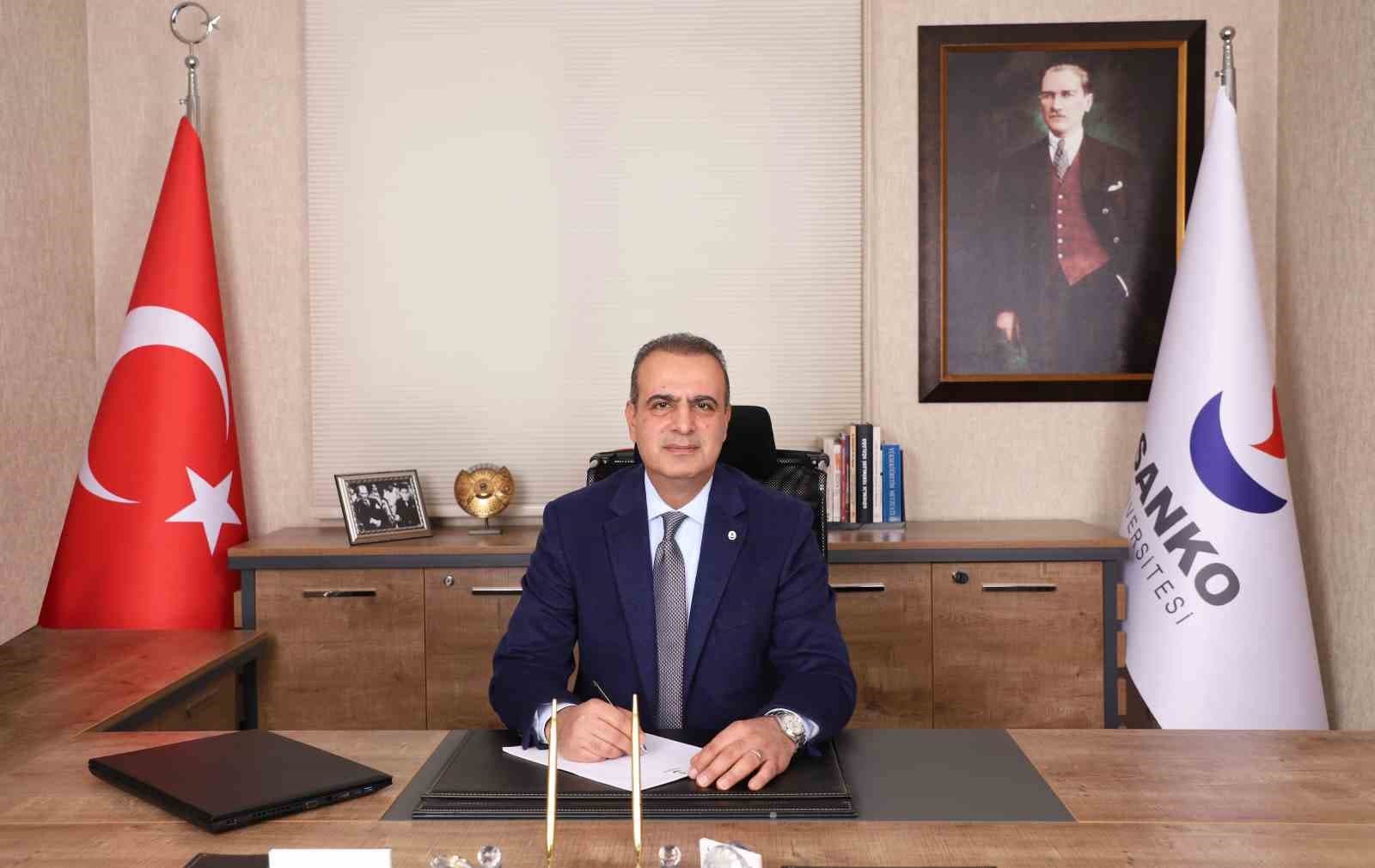 Dr. Yıldırım: "30 Ağustos Türk milleti’nin vatan sevgisini en güçlü şekilde yansıtan tarihi bir zaferdir"