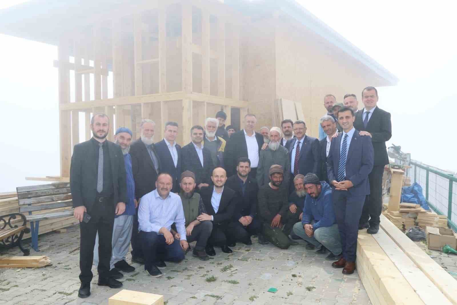 3 bin 140 rakımdaki Kırklar Mescidi yeniden inşa ediliyor