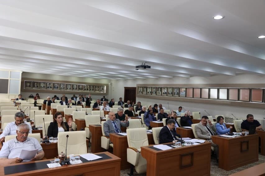 Büyükşehir Belediye Meclisi’nin kararları açıklandı; 86 ticari plaka ve e-skuter kararı