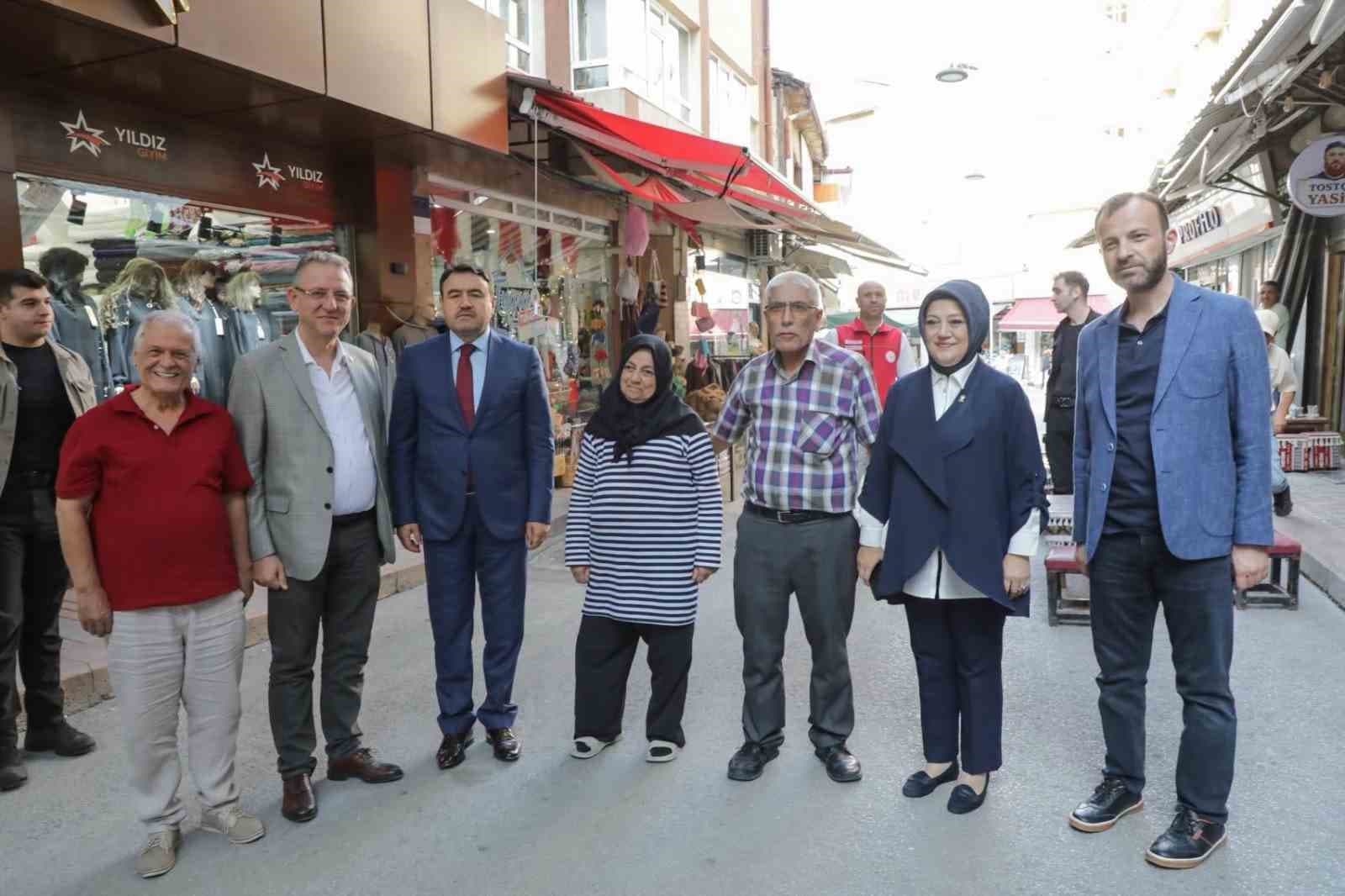 Kütahya Saman Pazarı’nda Sokak Sağlıklaştırma Projesi için inceleme