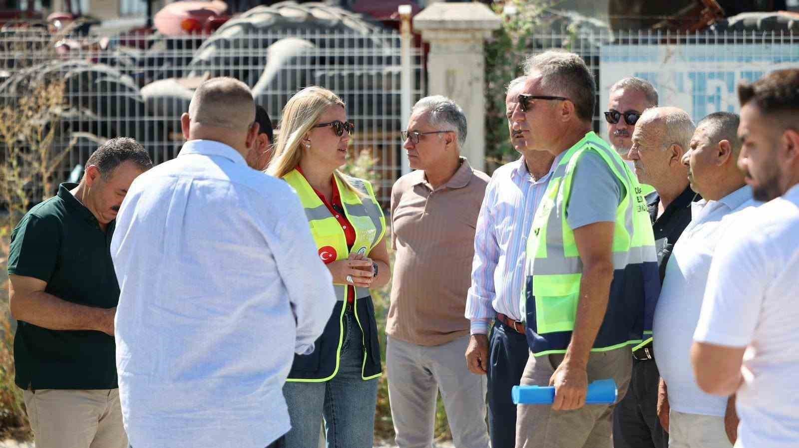 Merkezefendi’de yol çalışmaları hız kesmeden devam ediyor