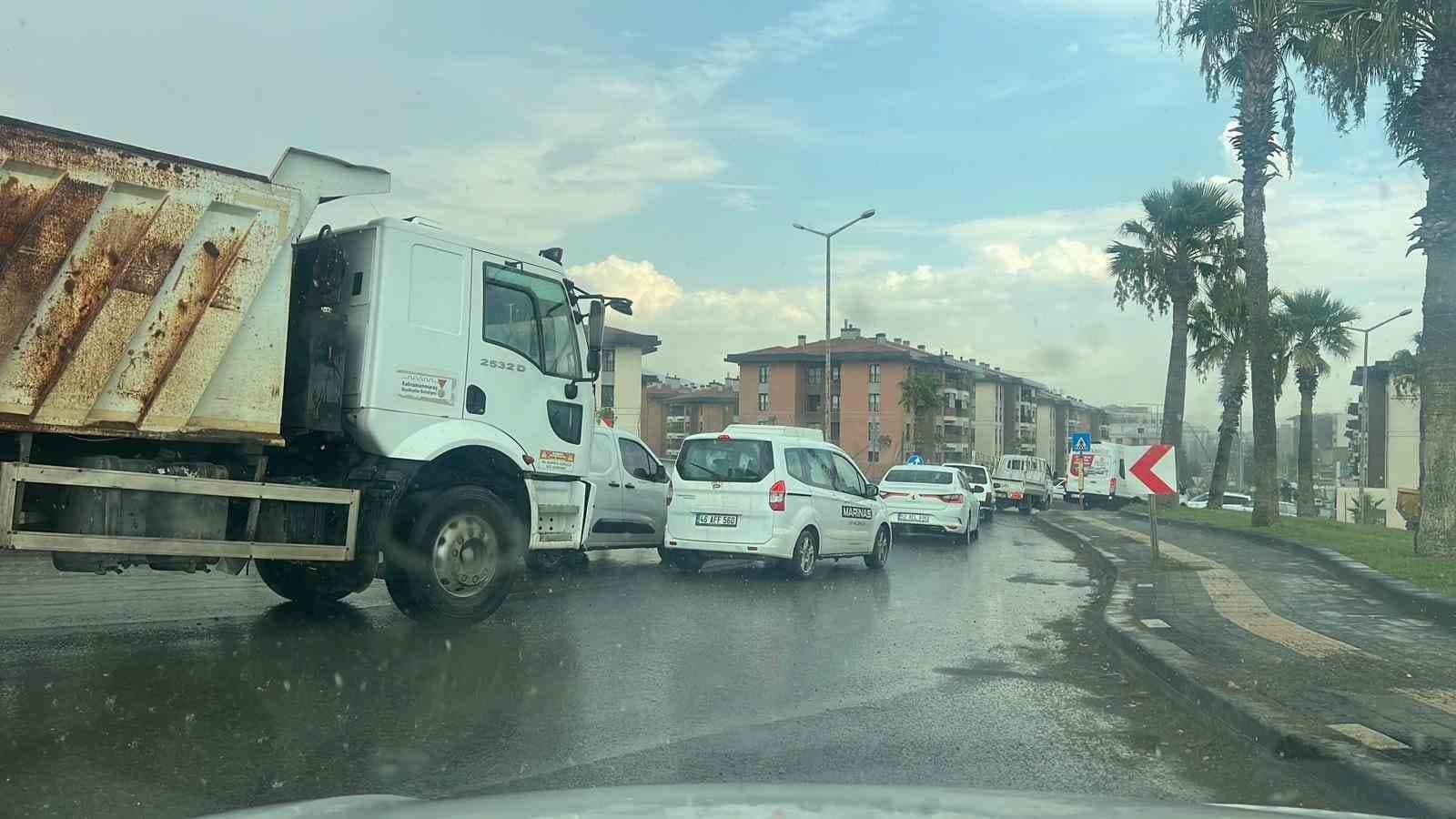Kahramanmaraş’ta sağanak yağış etkili oldu