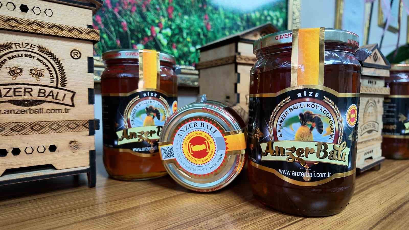 Dünyaca ünlü Anzer balında hasat tamamlandı: Kilogramı 7 bin TL olarak belirlendi