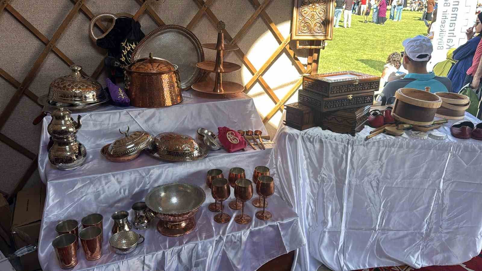 Kahramanmaraş’ın kültürel zenginlikleri Ahlat’ta dünyaya tanıtıldı