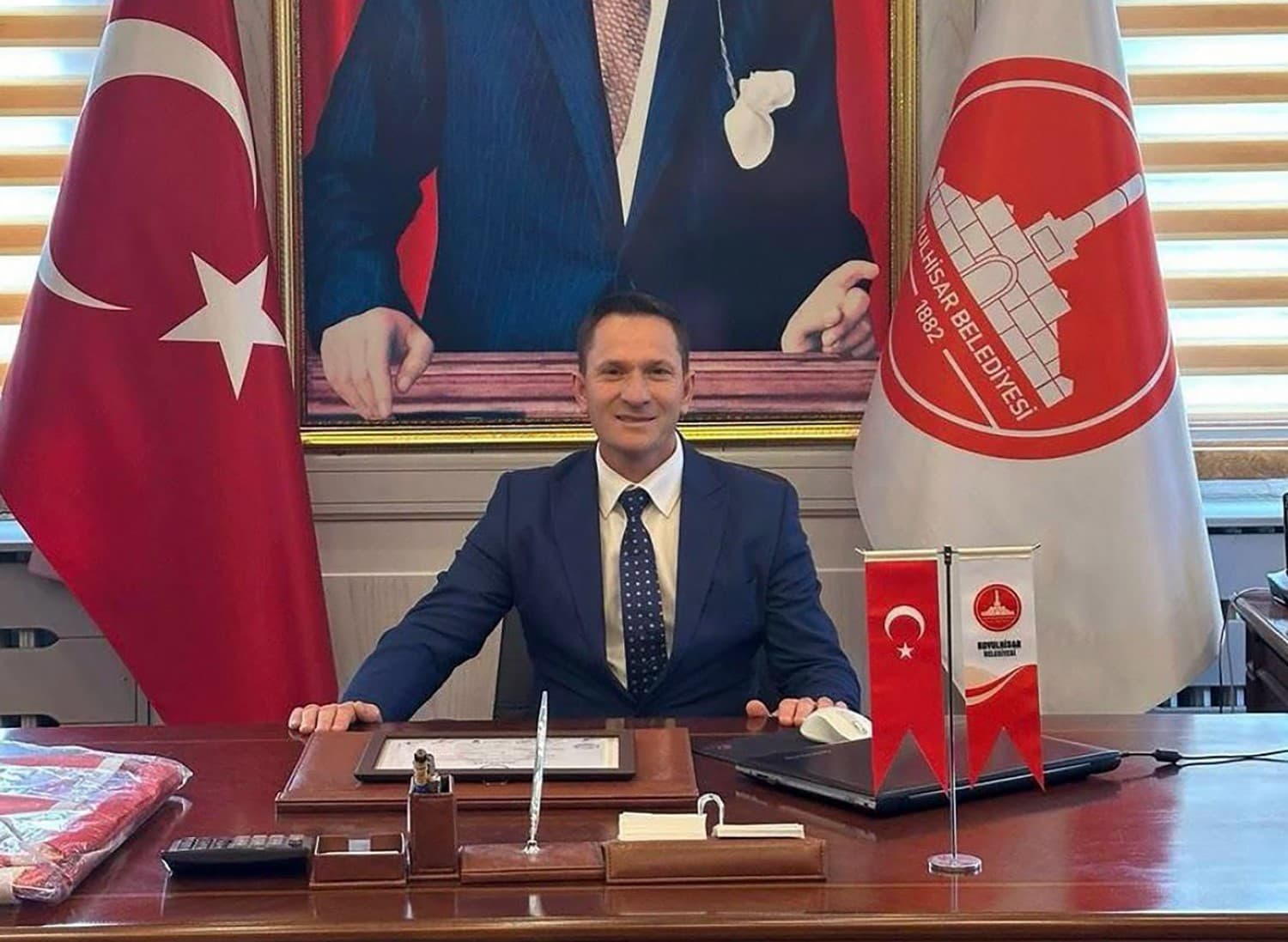 İYİ Partili Koyulhisar Belediye Başkanı partisinden istifa etti